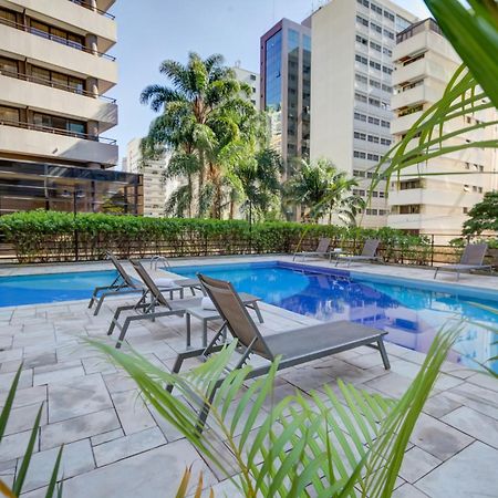 Radisson Sao Paulo Paulista Hotel Bagian luar foto Hotel's pool