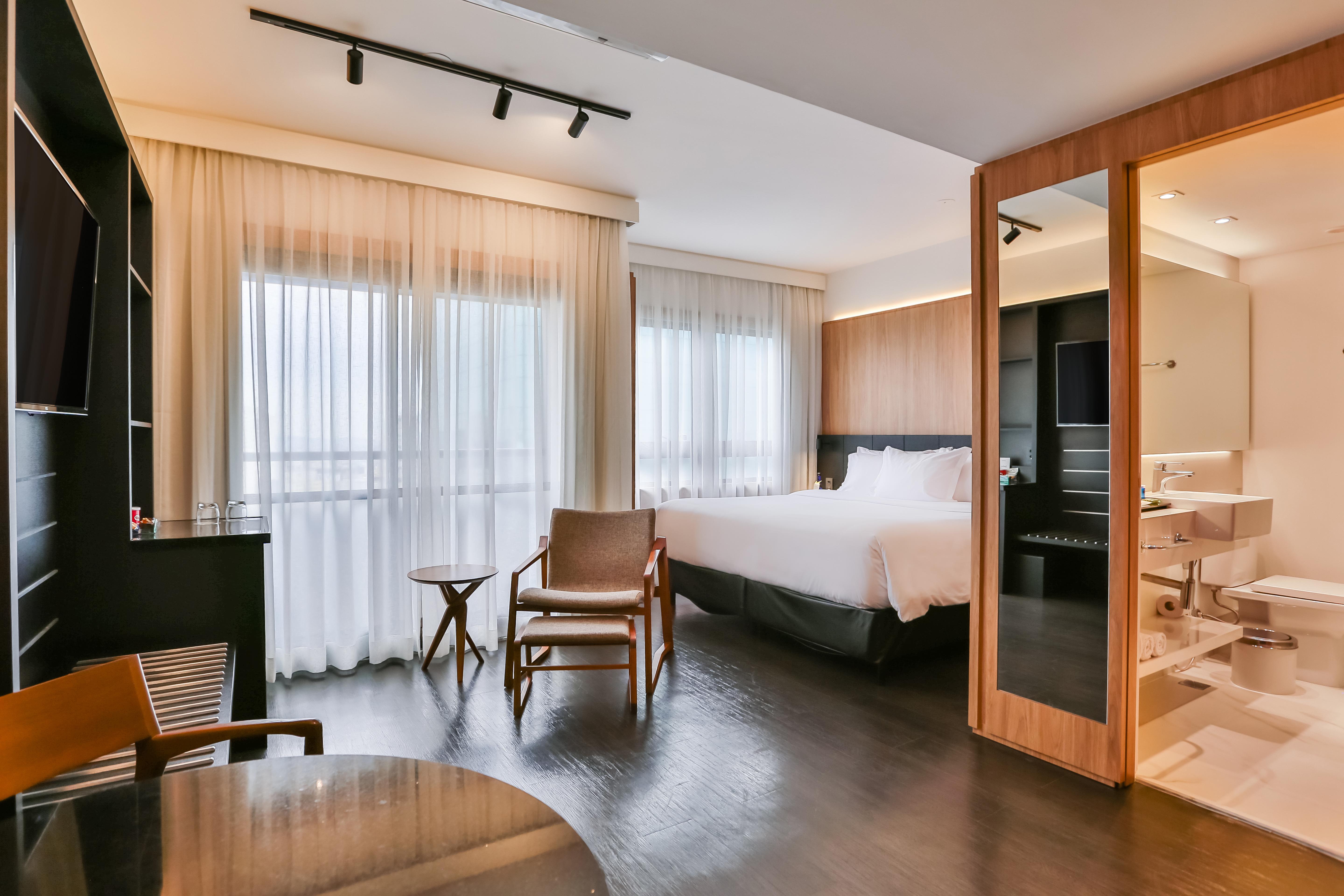 Radisson Sao Paulo Paulista Hotel Bagian luar foto Deluxe Suite