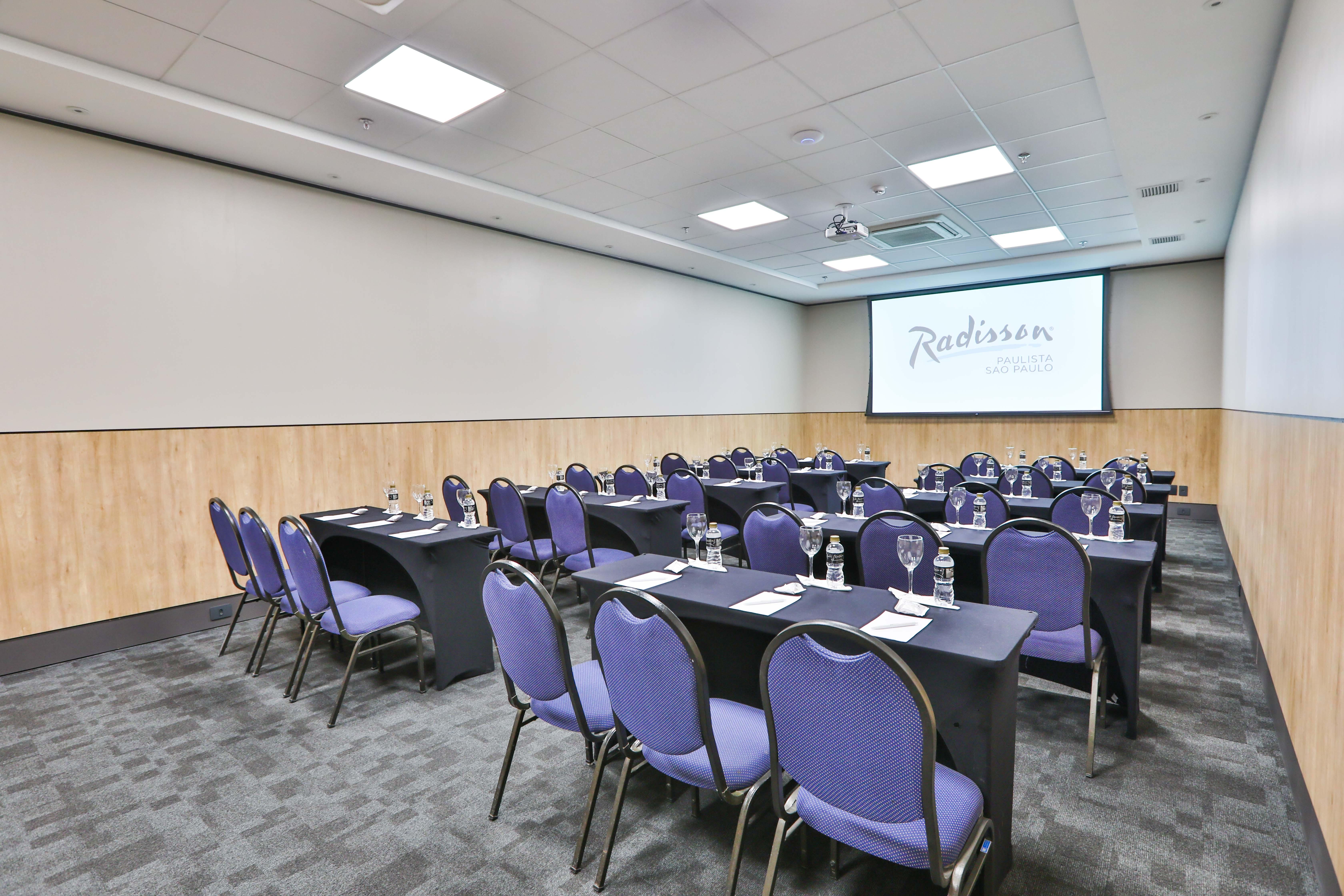 Radisson Sao Paulo Paulista Hotel Bagian luar foto Meeting room at Radisson Blu, Cape Town