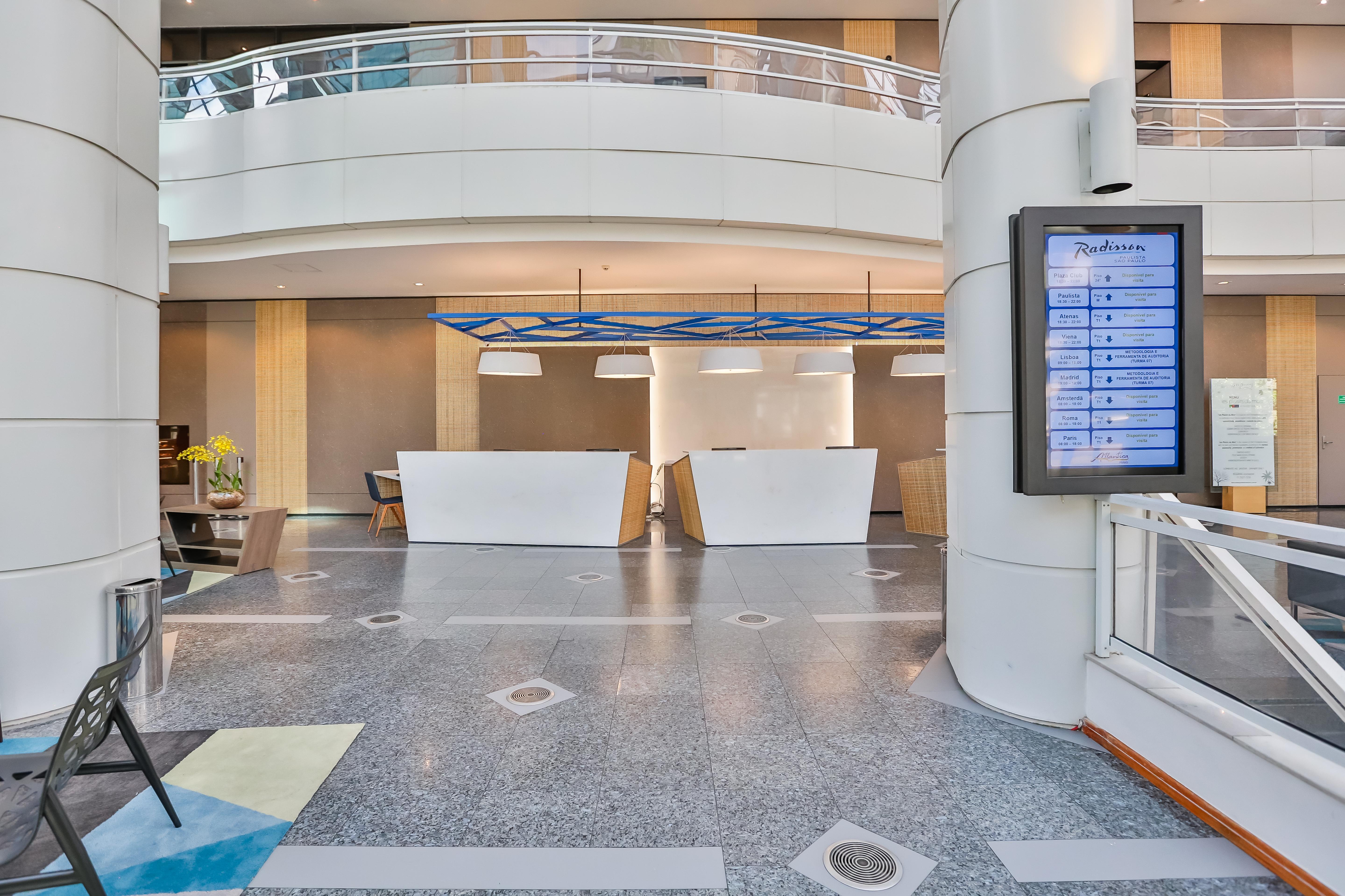 Radisson Sao Paulo Paulista Hotel Bagian luar foto The lobby of the National University of Ireland, Galway