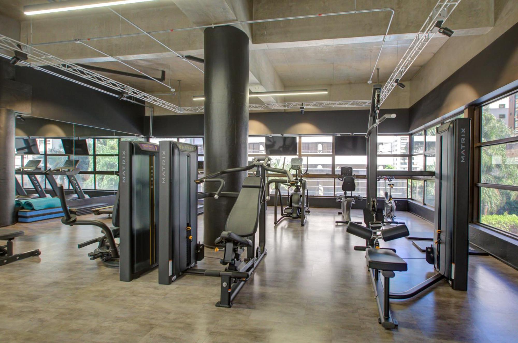 Radisson Sao Paulo Paulista Hotel Bagian luar foto The gym at the University of Bath